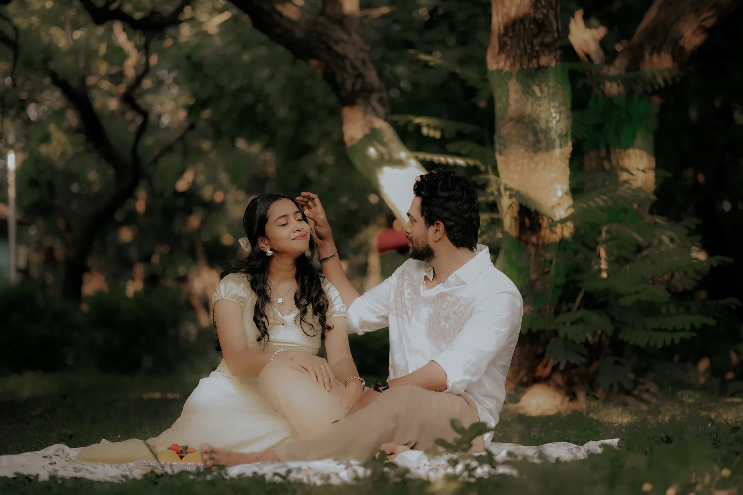 PRE WEDDING image